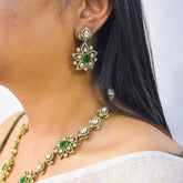 Vihaan Necklace Set