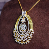 Festive Pendant Set in Gold Plating