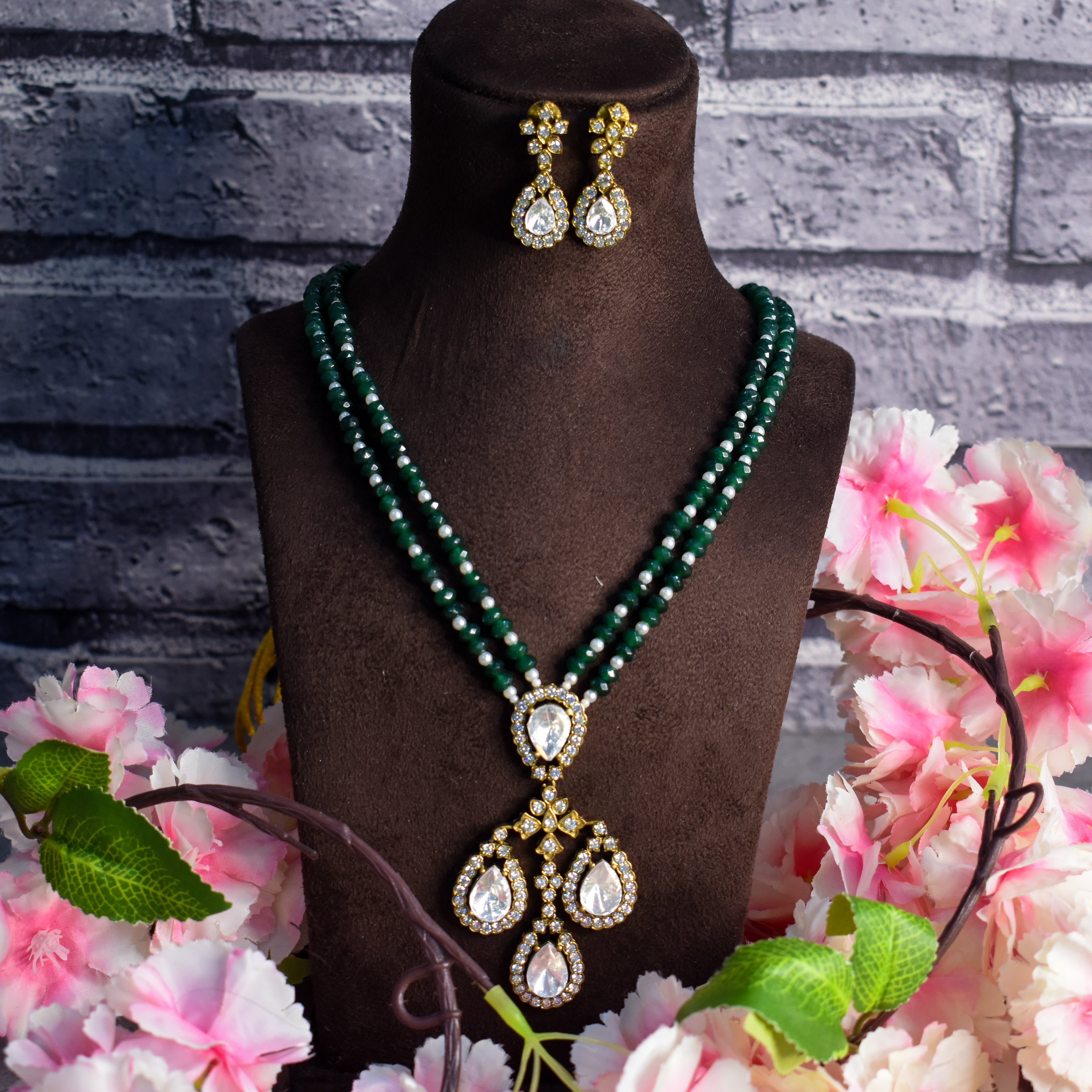 Mira Long Necklace Set